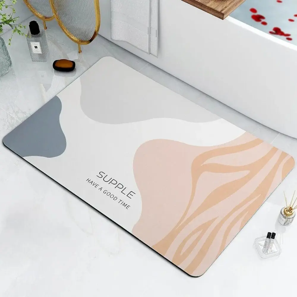 Modernes Badezimmerteppich Design mit abstrakten Farbformen und Text, ideal für stilvolles Badezimmer.