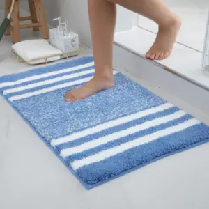 Badezimmerteppich Hellblau