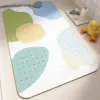 Badteppich mit Schimmelresistenz, farbige Punkte, Badezimmer, Baby, rutschfest, weich, sauber.