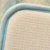 Badteppich Bader mit weichem Rand und strukturiertem Obermaterial, ideal für Badezimmer.