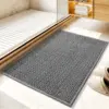 Geflochtener Badteppich grau, strapazierfähig, rutschfest, für Badezimmer.