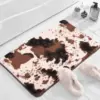 Badteppich Karo mit braun-cremefarbenem Muster, weiches Material, ideal für Badezimmer.