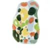 Farbenfroher Badteppich mit abstraktem Muster und weichem Velours-Design.