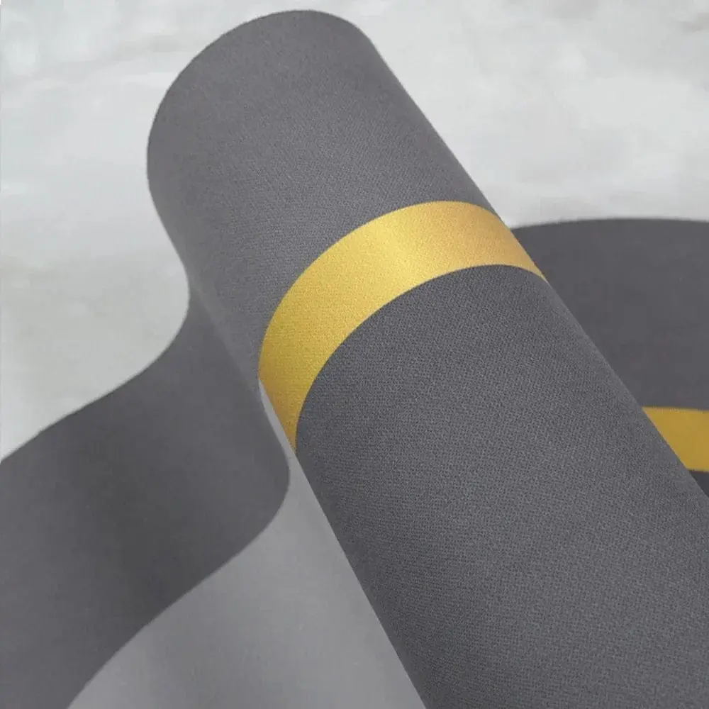 Beigeweiss Badeteppich mit goldener Strebe, grosses Badteppich-Design, Badezimmer-Textil.