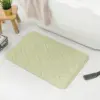 Dicker Luxus Badteppich in hellgrün mit Quiltmuster, ideal für Badezimmer.