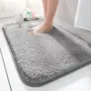 Dicker weicher Badteppich grau, ideal für Badezimmer, weiches Material, Anti-Rutsch-Bodenbelag.