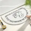 Halbrund Duschvorleger mit Schmutzschutz-Design, Badezimmermatte, rutschfest, weiss, humorvoll.