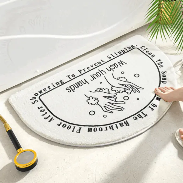 Weisser Halbrund Duschvorleger mit Motiv 'Wash your hands' und englischer Aufschrift, ideal für Badezimmer.