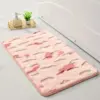 Pink Shaggy Badteppich mit 3D-Struktur, weiches Material, ideal für Badezimmer.